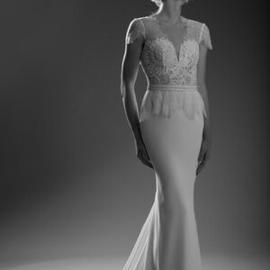 Lihi Hod Dreams - Shelley Gown
